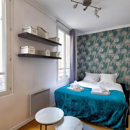 316 Biot 6 - Superb In